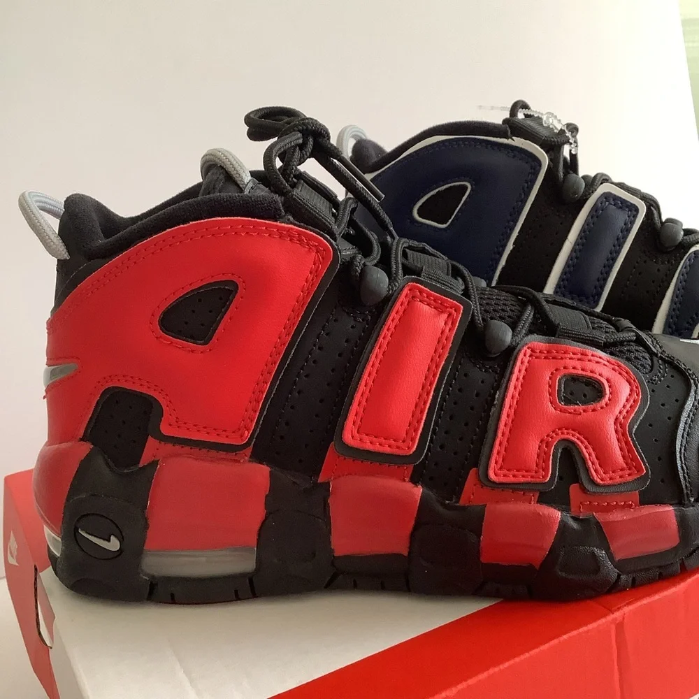 Nike Air More Uptempo Sneakers Kid Size 6Y BNWB‎
